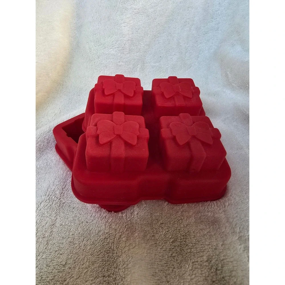 Red Silicone Gift Box Ice Cube Tray Chocolate Mold 4 Cavity Christmas Present